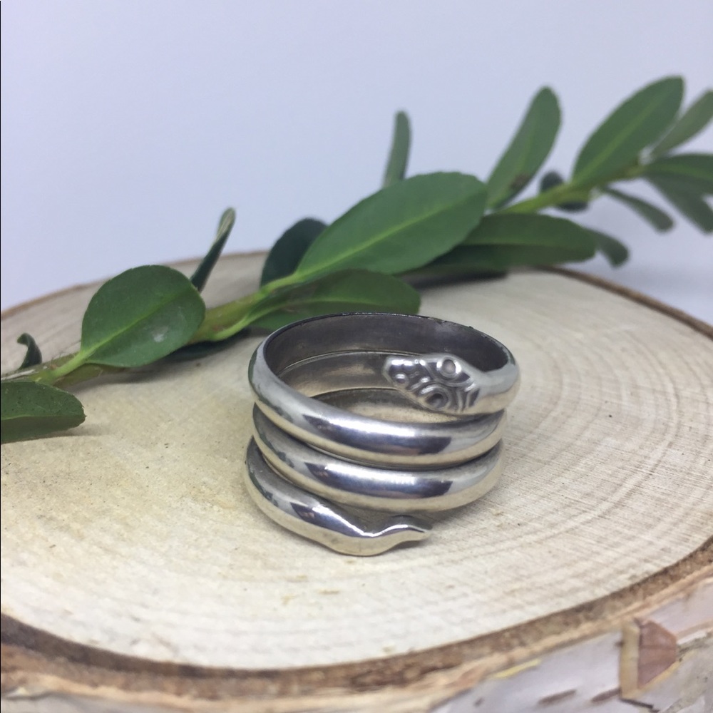 Coiled Snake Ring Silver